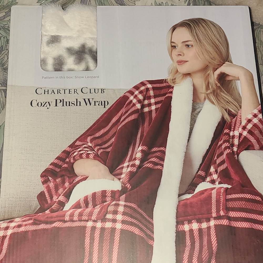 New in box Charter club plush wrap